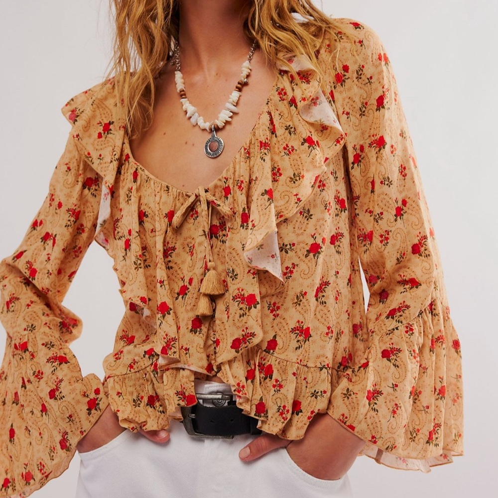 SOLD/ Spell fleur frill blouse